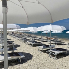 associazione-bed-and-breakfast-del-fermano-la-playa-de-cococcio-2
