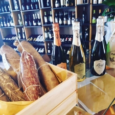 associazione-bed-and-breakfast-del-fermano-vineria-dei-sottofossari-2