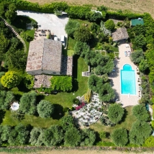 associazione-bed-and-breakfast-del-fermano-villa-rondanella-05